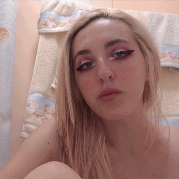 Meet your Posher, Drew - Picture 1 of 1